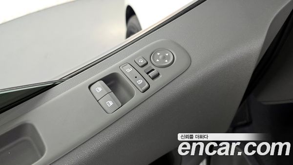 Hyundai Staria 2024, фото 30