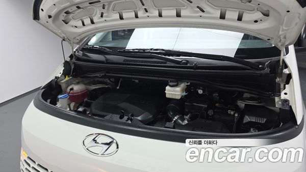 Hyundai Staria 2023, фото 6