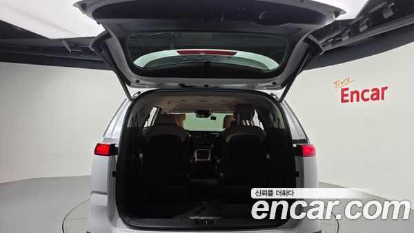 Kia Carnival 2021, фото 20