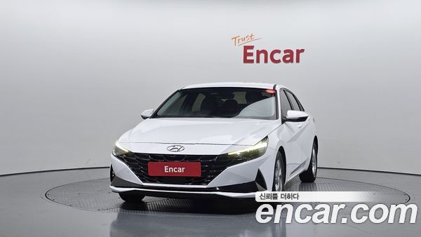 Hyundai Elantra 2021, фото 3