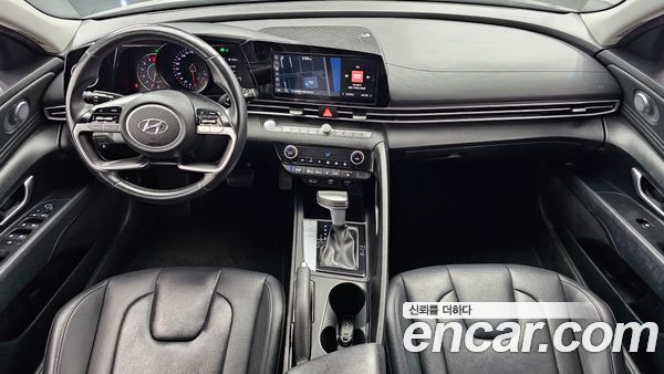 Hyundai Elantra 2021, фото 10