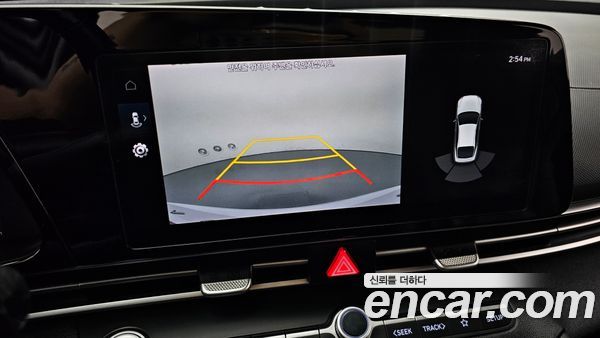 Hyundai Elantra 2021, фото 21