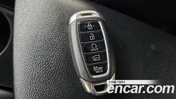 Hyundai Elantra 2021, фото 31