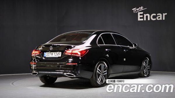 Mercedes-Benz A-Class 2021, фото 2