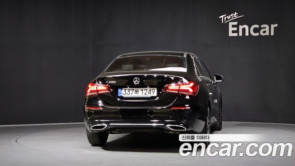 Mercedes-Benz A-Class 2021, фото 4