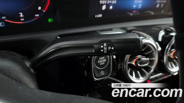 Mercedes-Benz A-Class 2021, фото 12