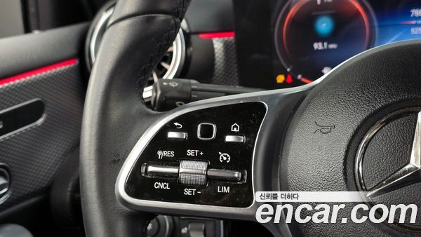 Mercedes-Benz A-Class 2021, фото 22