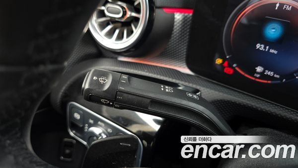 Mercedes-Benz A-Class 2021, фото 30