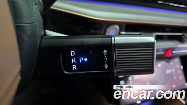 Hyundai Grandeur 2023, фото 12