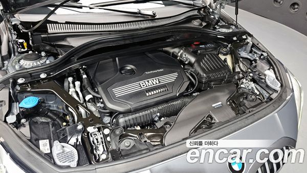 BMW 1 Series 2022, фото 5