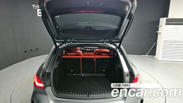 BMW 1 Series 2022, фото 25