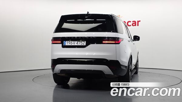 Land Rover Discovery 2024, фото 4