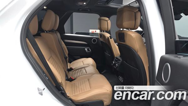 Land Rover Discovery 2024, фото 12