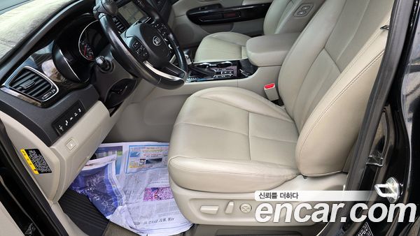 Kia Carnival 2020, фото 10