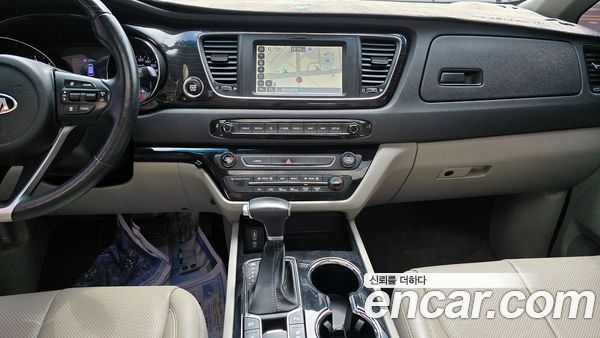 Kia Carnival 2020, фото 13