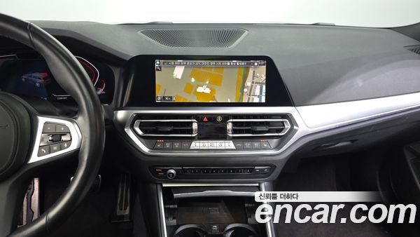 BMW 3 Series 2021, фото 20