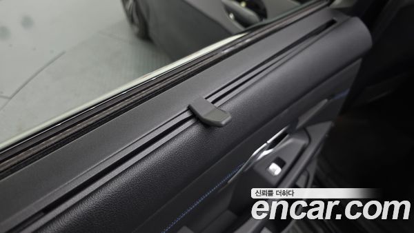 BMW 3 Series 2021, фото 29