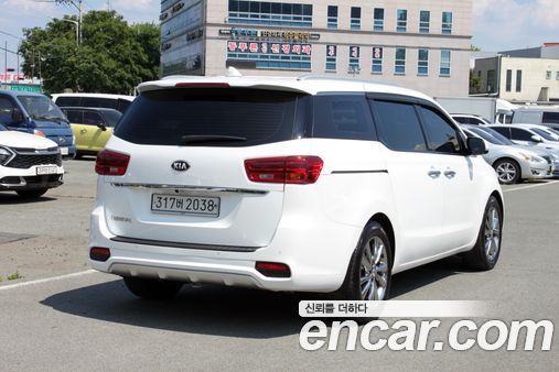 Kia Carnival 2020, фото 4