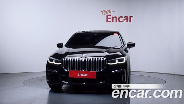 BMW 7 Series 2020, фото 3