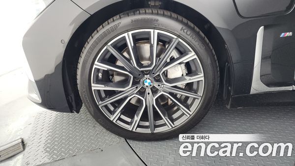 BMW 7 Series 2020, фото 5
