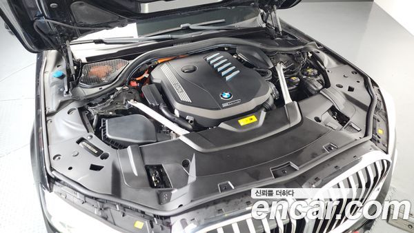 BMW 7 Series 2020, фото 6