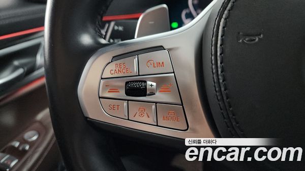 BMW 7 Series 2020, фото 16