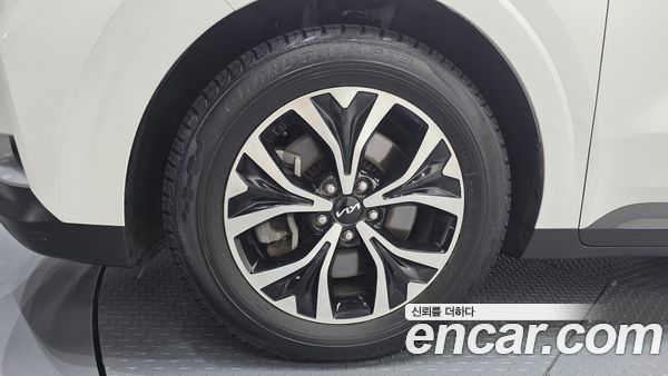 Kia Carnival 2023, фото 4