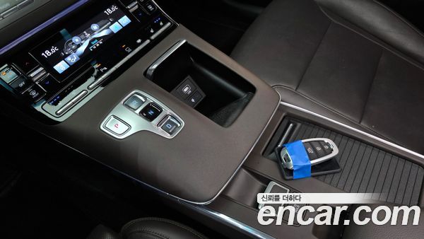 Hyundai Grandeur 2020, фото 12