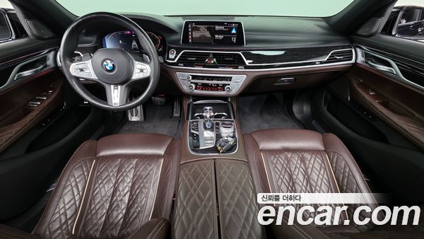 BMW 7 Series 2020, фото 7