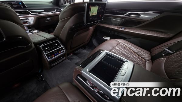 BMW 7 Series 2020, фото 15