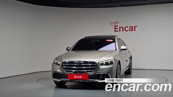 Mercedes-Benz S-Class 2022, фото 2