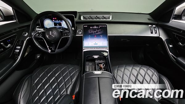 Mercedes-Benz S-Class 2022, фото 9