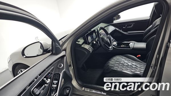 Mercedes-Benz S-Class 2022, фото 12