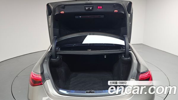 Mercedes-Benz S-Class 2022, фото 25