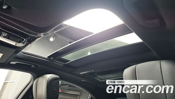 Mercedes-Benz S-Class 2022, фото 36