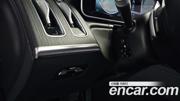 Mercedes-Benz S-Class 2022, фото 37