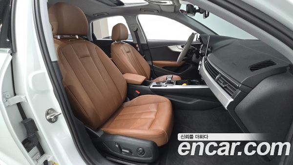 Audi A4 2023, фото 17
