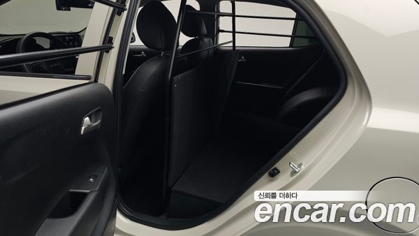 Kia Picanto 2023, фото 16