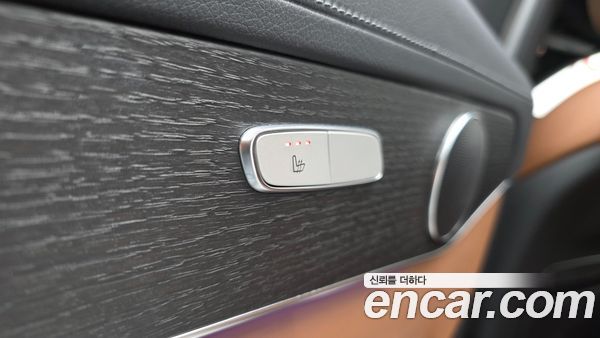 Mercedes-Benz GLC 2022, фото 26