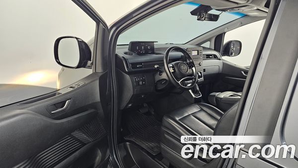 Hyundai Staria 2022, фото 13