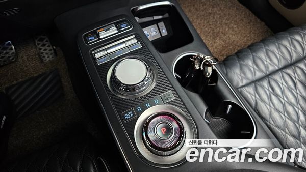 Genesis GV70 2021, фото 12