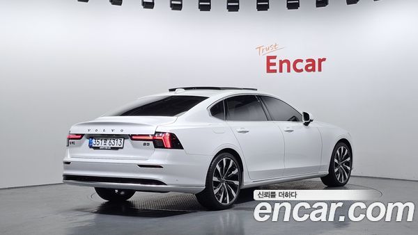 Volvo S90 2026, фото 2