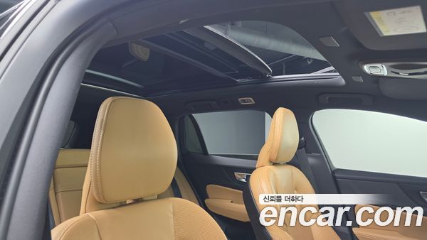 Volvo V60 2021, фото 24