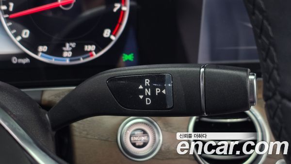 Mercedes-Benz E-Class 2020, фото 9