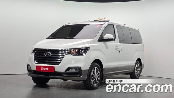 Hyundai Grand Starex 2021