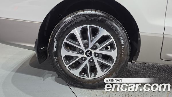 Hyundai Grand Starex 2021, фото 5