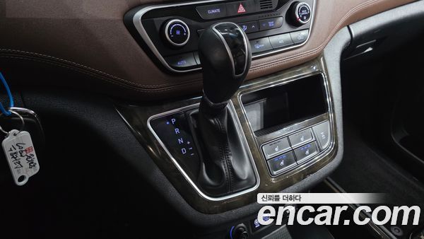 Hyundai Grand Starex 2021, фото 12