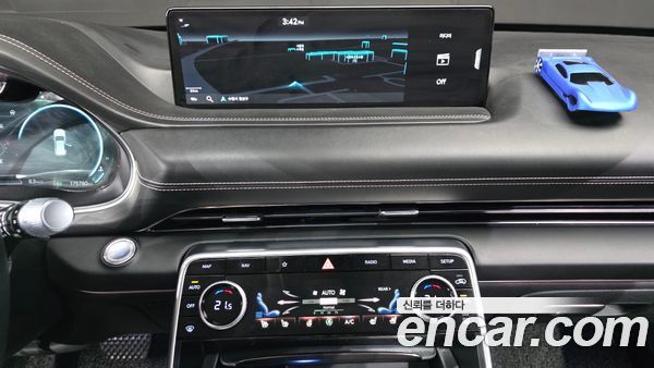 Genesis GV80 2020, фото 19