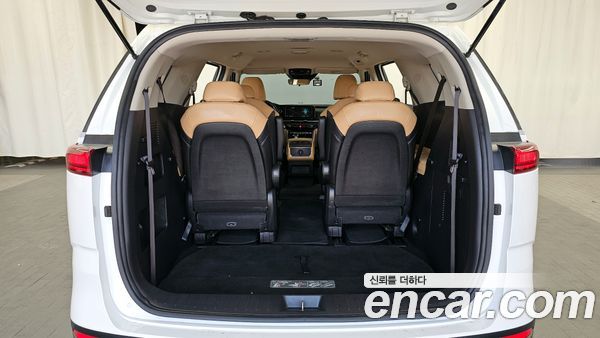 Kia Carnival 2021, фото 26