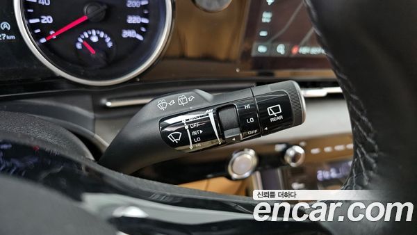 Kia Carnival 2021, фото 29